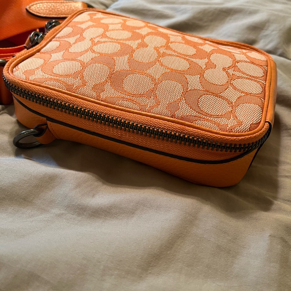 Coach unisex Staton crossbody